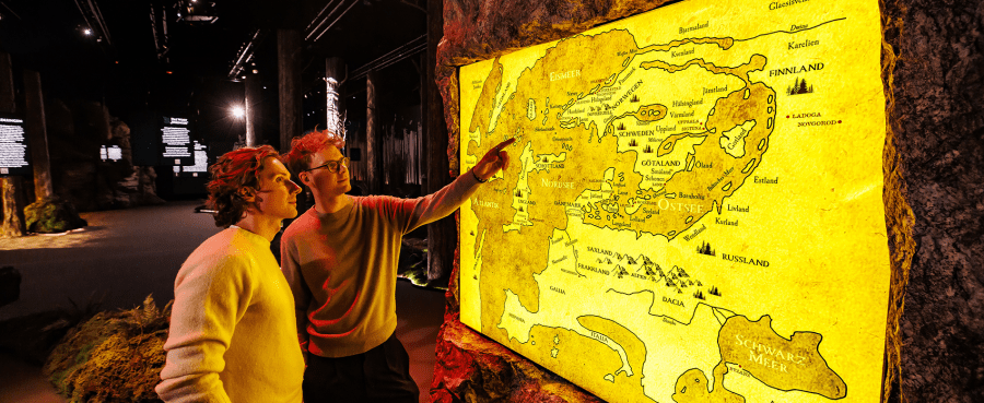 HISTORY BROUGHT TO LIFE